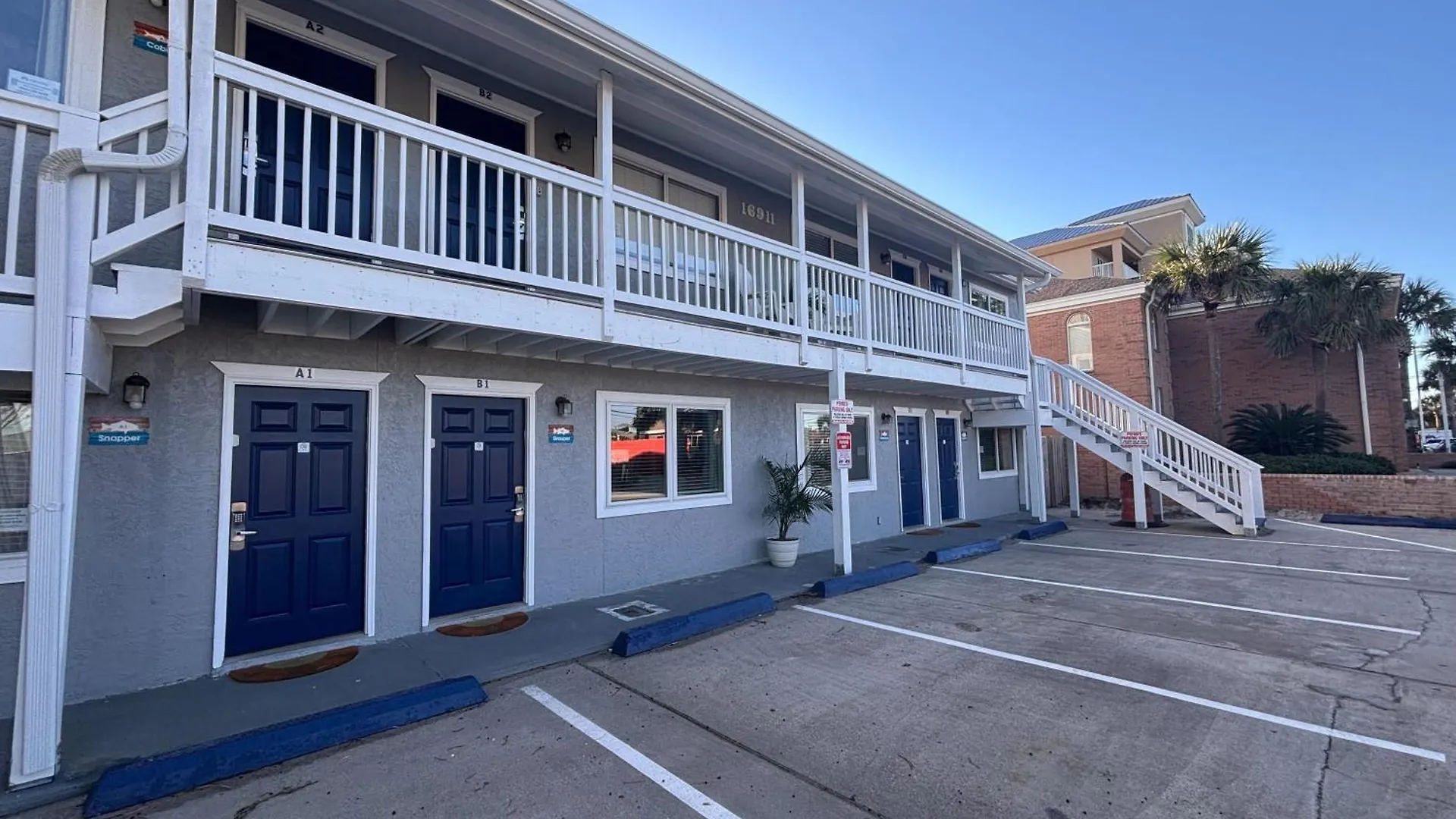 Front Beach Retreat C & B2 & D2 Panama City Beach 0*,