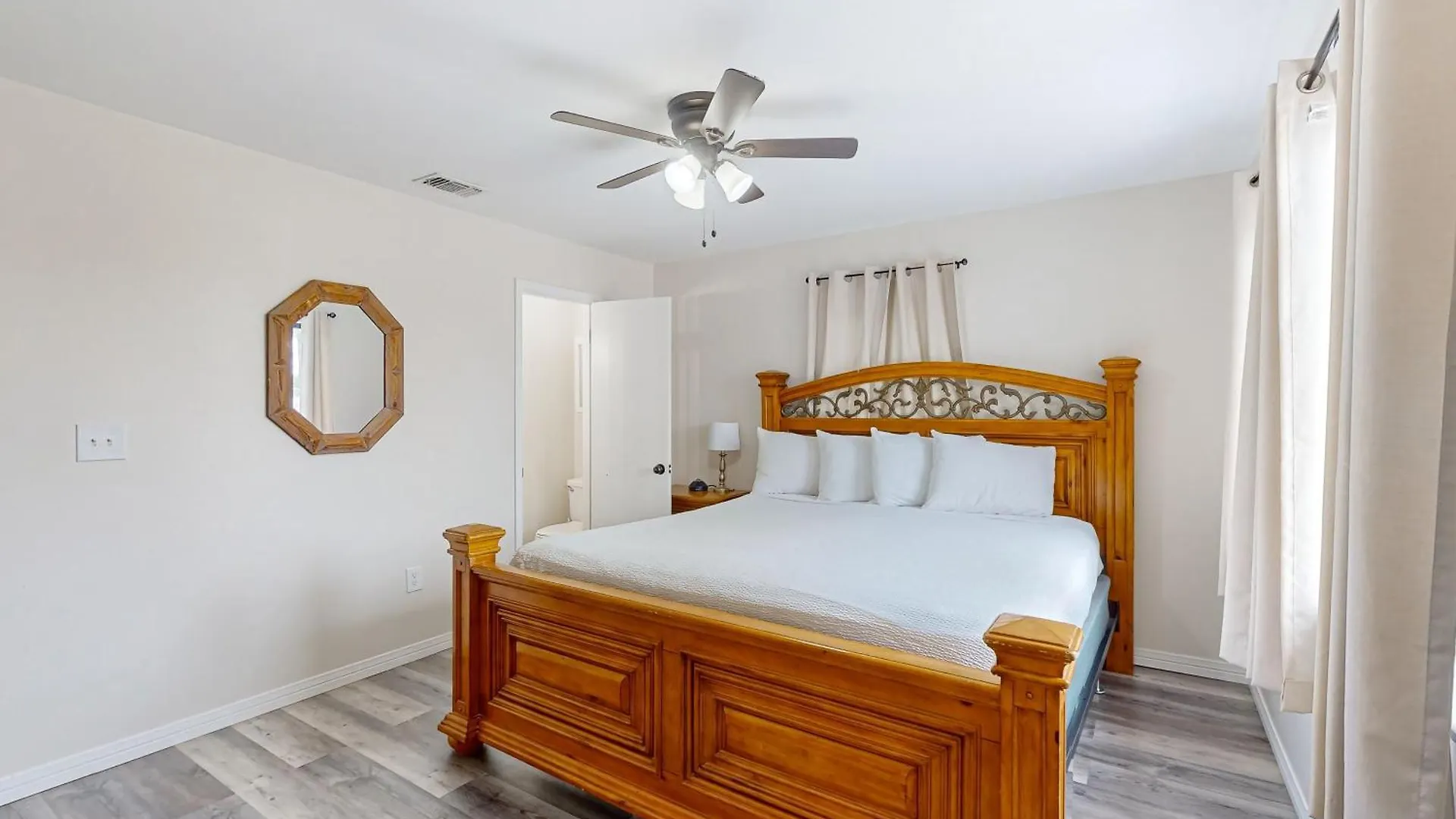 Front Beach Retreat C & B2 & D2 Panama City Beach